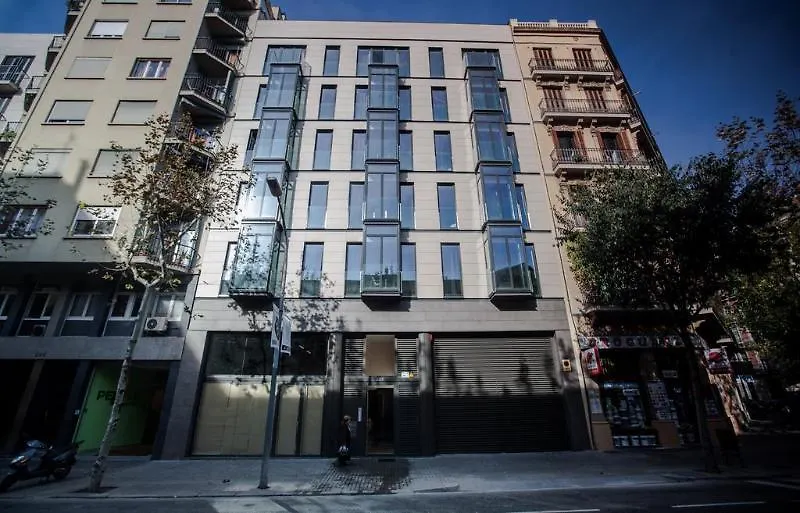 Cosmo Apartments Concell De Cent Barselona