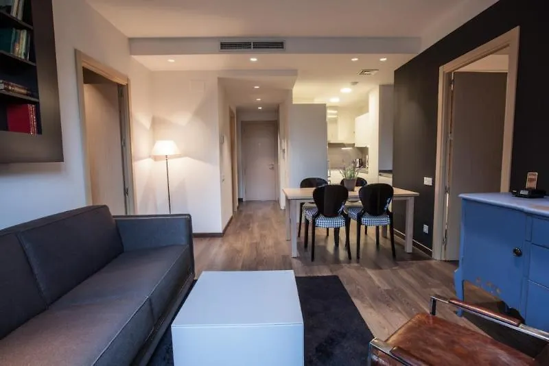 Cosmo Apartments Concell De Cent Barselona