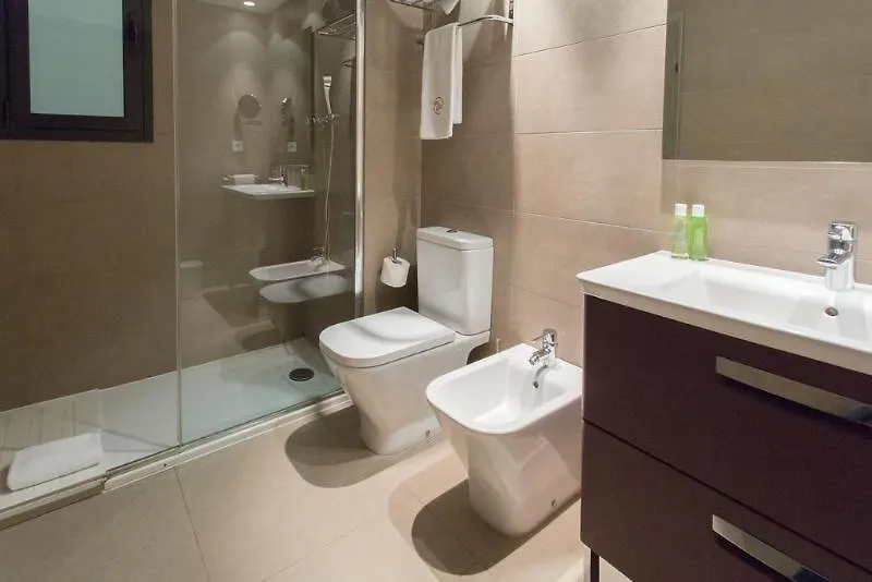 Cosmo Apartments Concell De Cent Barselona